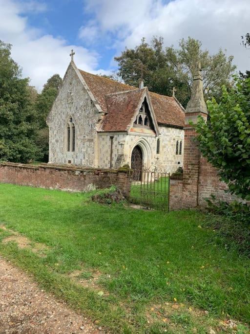 Villa The Old Stables Salisbury Exterior foto